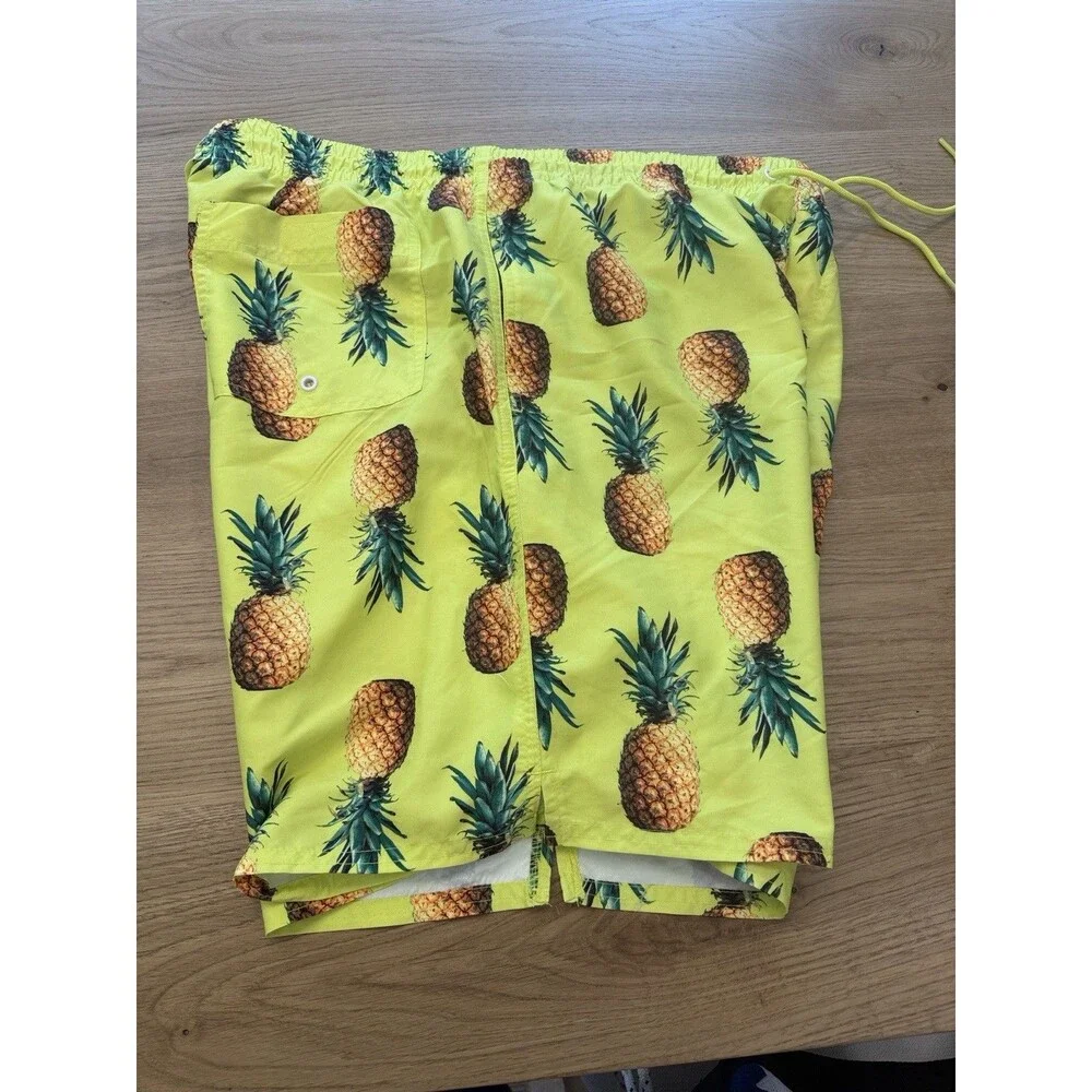 Old Navy Men's Large Pineapple Print Swim Trunks Mesh Liner 40+ UV New with NWT
